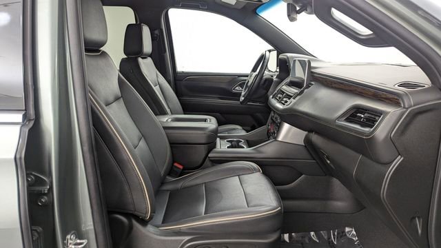 Used 2023 Chevrolet Suburban Premier image 23
