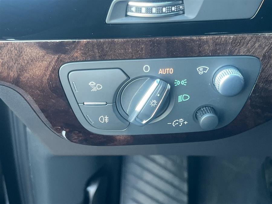 Used 2019 Audi Q7 3.0T Prestige w/ Prestige Package image 30