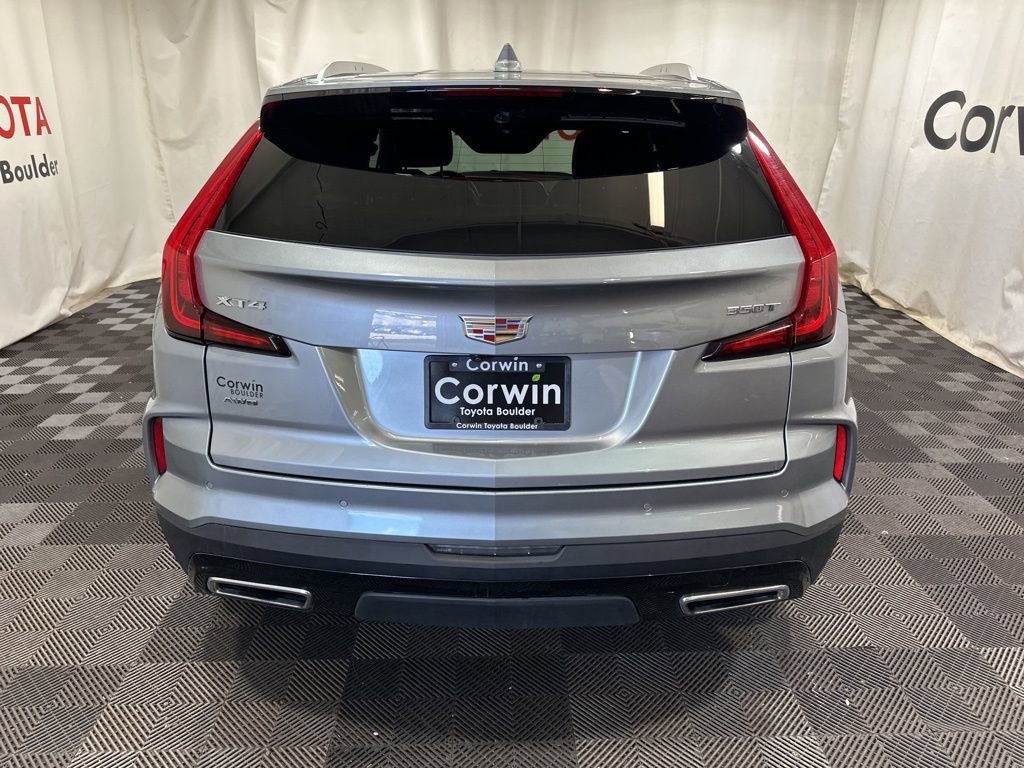Used 2025 Cadillac XT4 Premium Luxury image 7