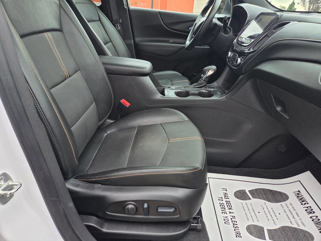 Used 2023 Chevrolet Equinox Premier AWD/4WD image 37