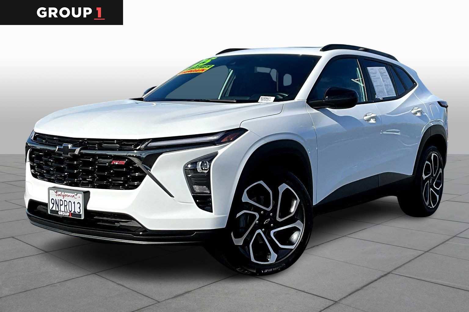 Used 2025 Chevrolet Trax RS w/ Sunroof Package