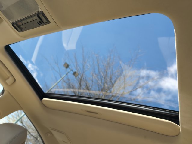 Used 2011 Lexus LS 460 w/ Luxury Value Edition image 16