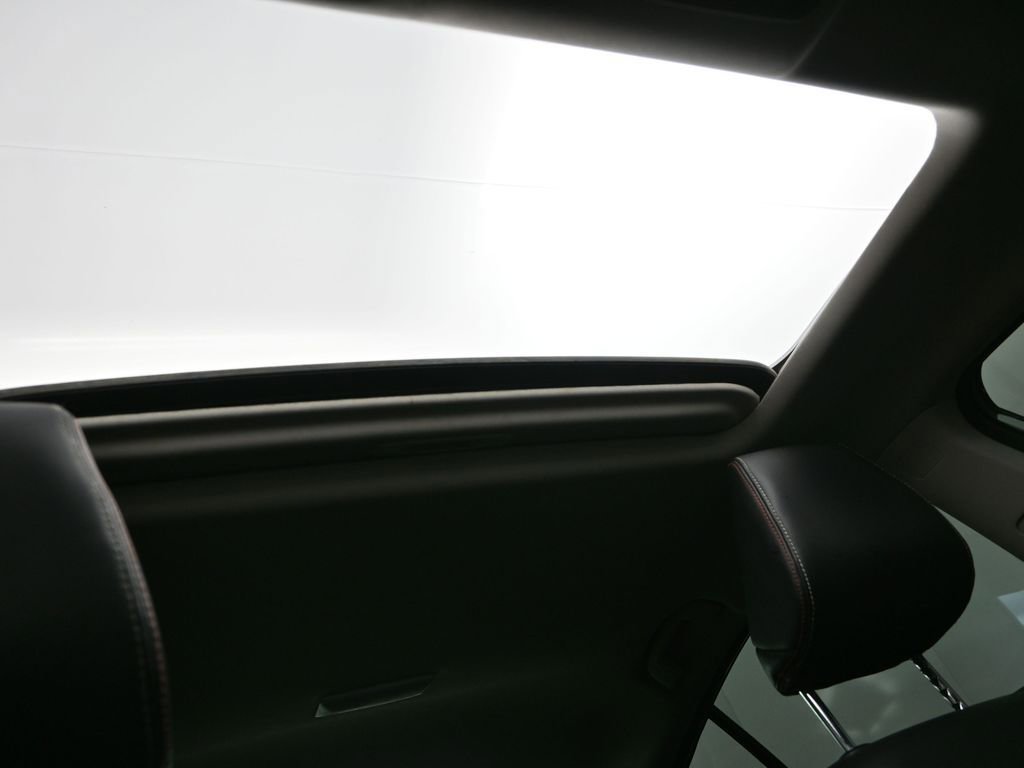 Used 2024 Nissan Altima 2.5 SR w/ SR Premium Package image 26