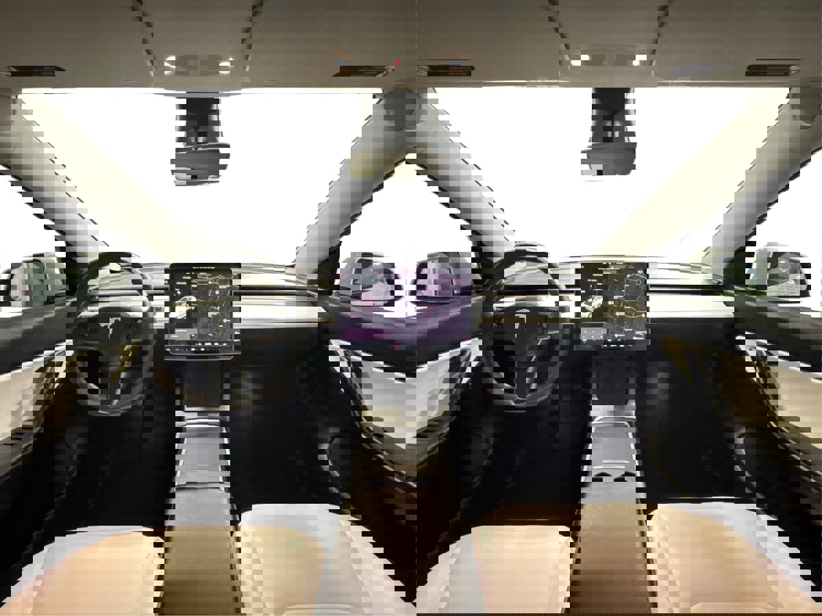 Used 2021 Tesla Model Y Long Range image 28