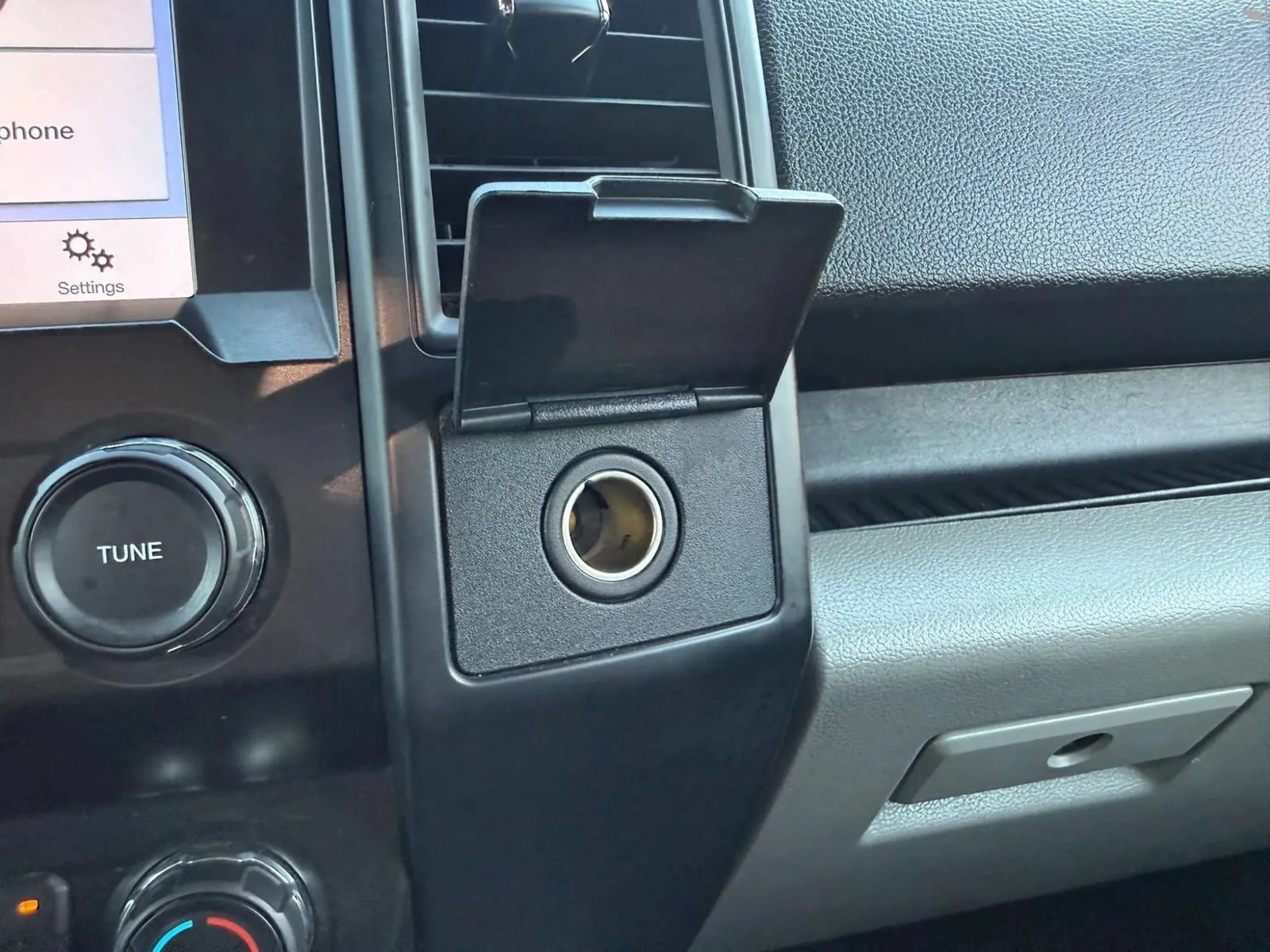 Used 2019 Ford F150 XL w/ Equipment Group 101A Mid RWD image 27