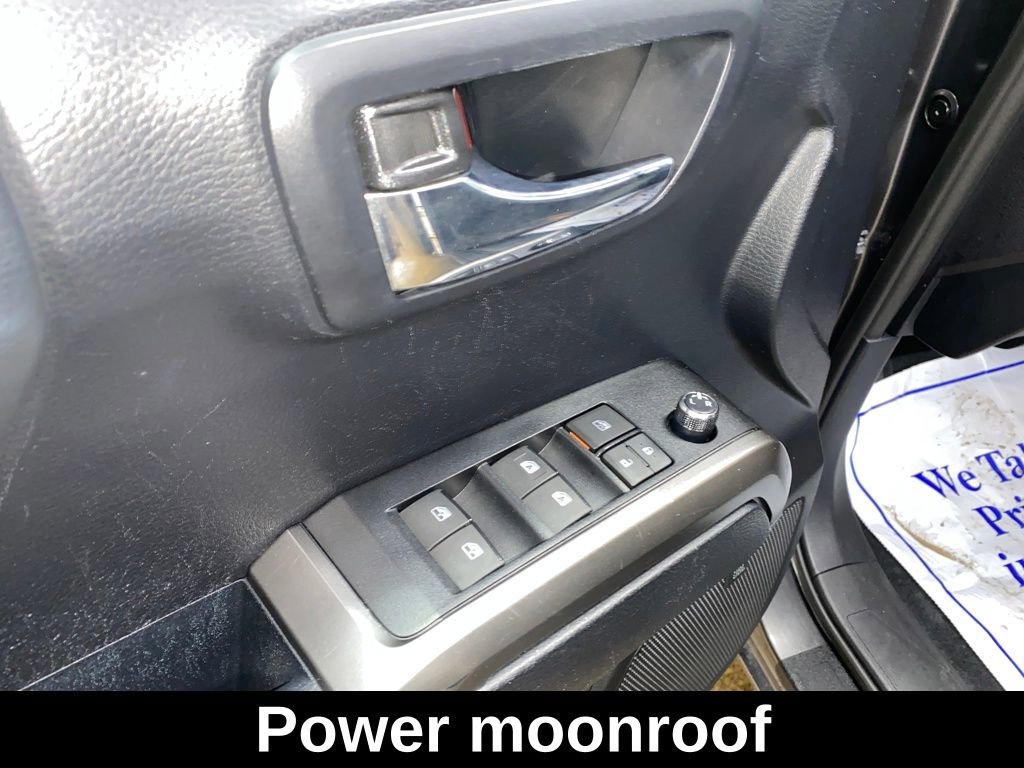 Used 2018 Toyota Tacoma Limited w/ Four Season Floor Mat Package image 11