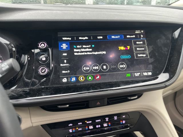 Used 2023 Buick Envision Avenir image 9