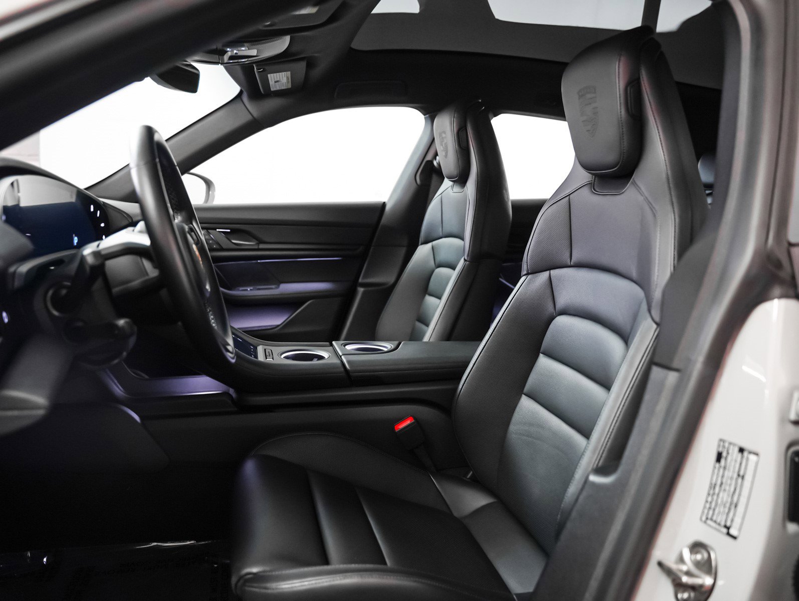 Used 2024 Porsche Taycan 4 Cross Turismo w/ Premium Package image 5