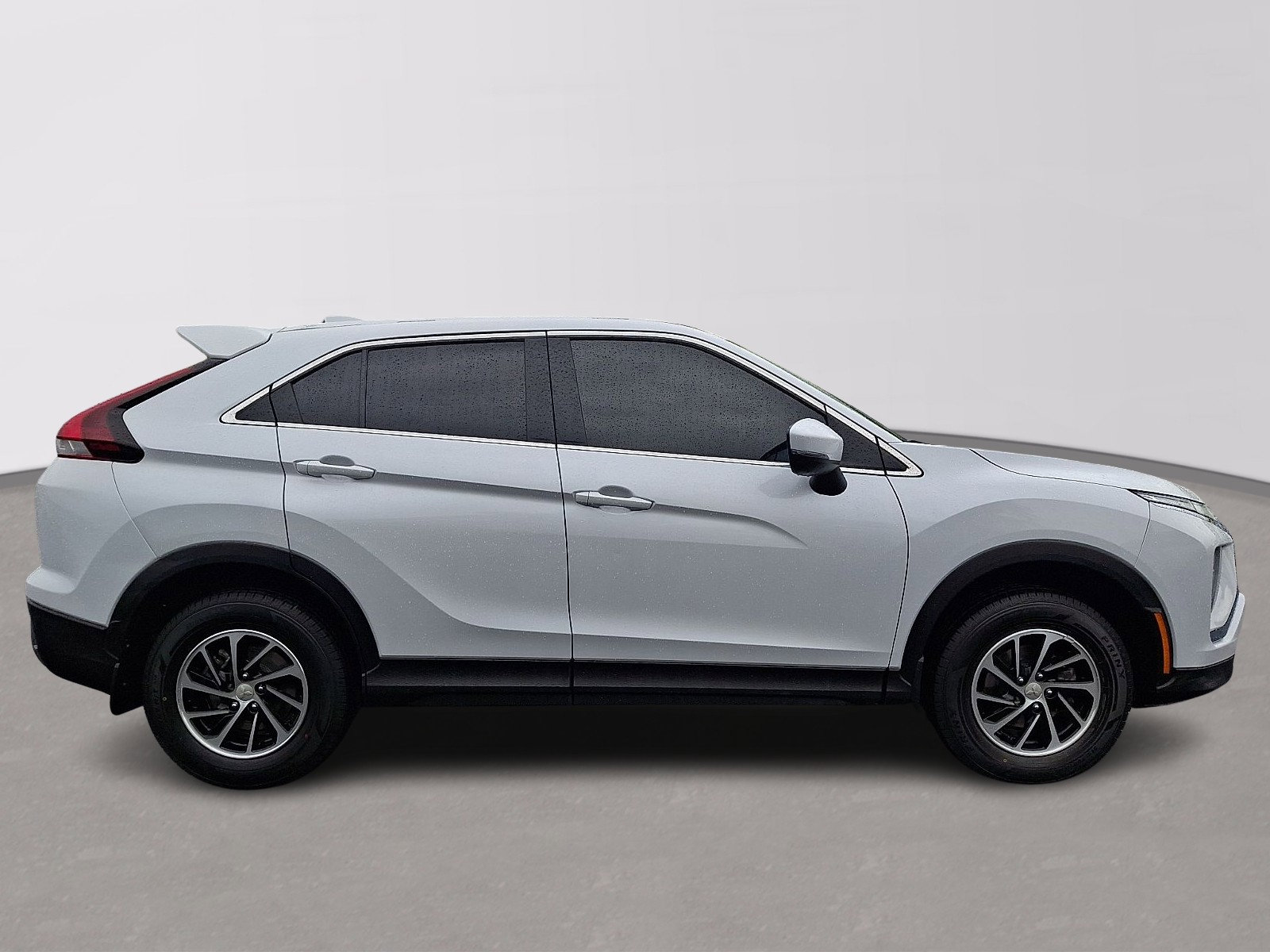 Used 2024 Mitsubishi Eclipse Cross ES AWD/4WD image 7