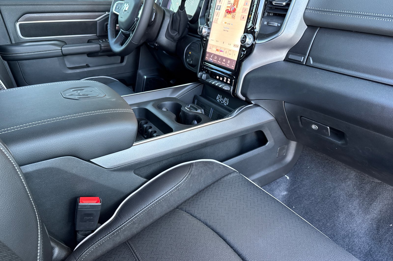 New 2026 RAM 2500 Laramie w/ Night Edition image 14