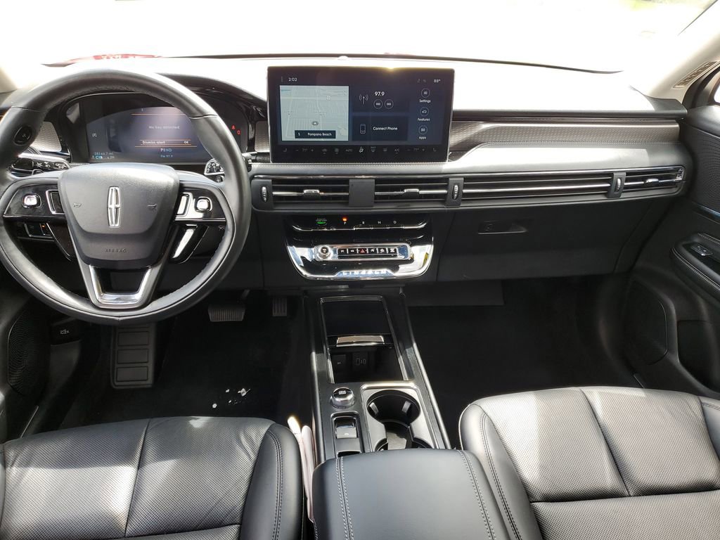 Used 2023 Lincoln Corsair Reserve image 15