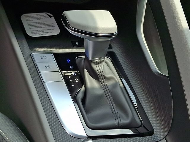 New 2026 Hyundai Elantra Sport FWD image 17