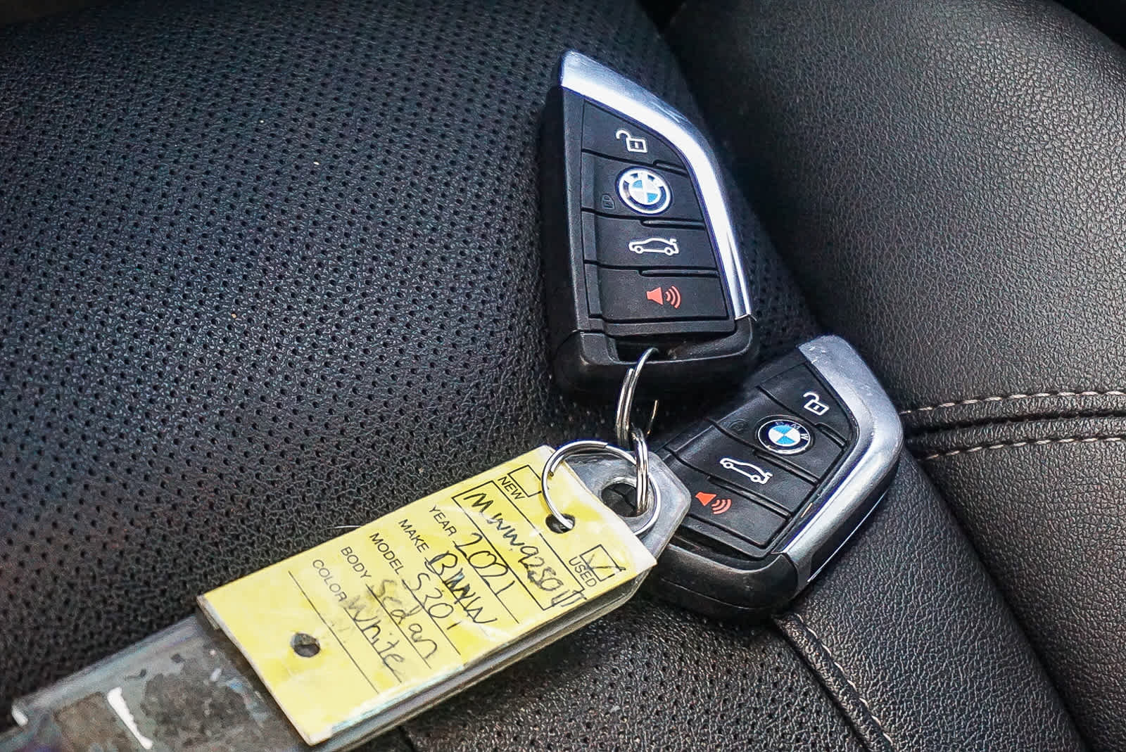 Used 2021 BMW 530i w/ Convenience Package RWD image 24