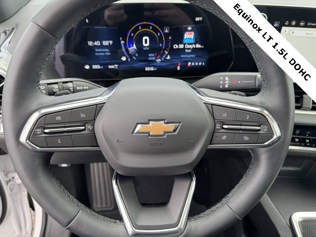 Used 2025 Chevrolet Equinox LT w/ Safety and Technology Package image 25