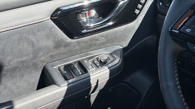 Used 2025 Subaru Forester Touring image 18