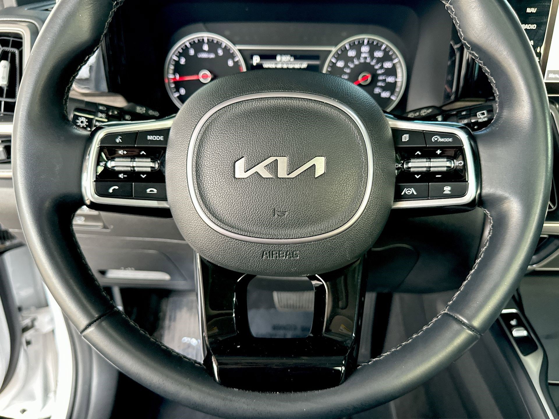 Certified 2023 Kia Sorento X-Line EX image 11