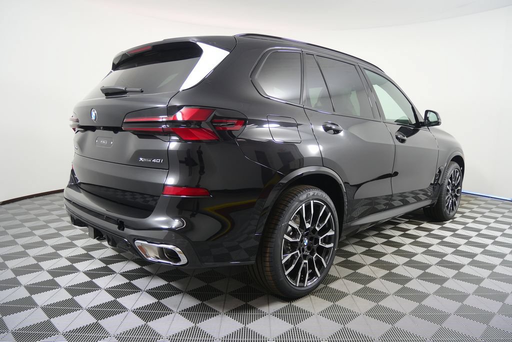 Used 2026 BMW X5 xDrive40i w/ M Sport Package AWD/4WD image 6