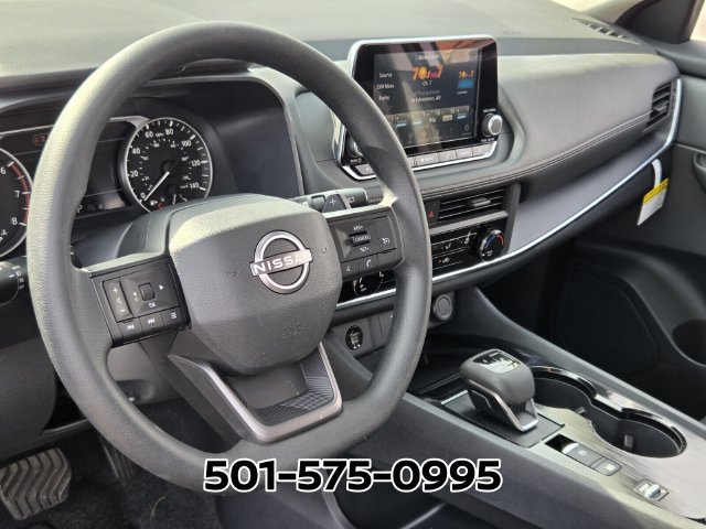 Used 2026 Nissan Rogue S FWD image 9