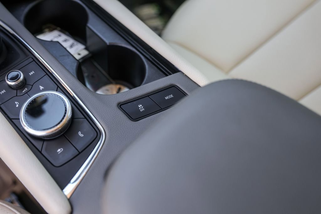 Certified 2023 Cadillac XT5 Premium Luxury w/ Technology Package image 20