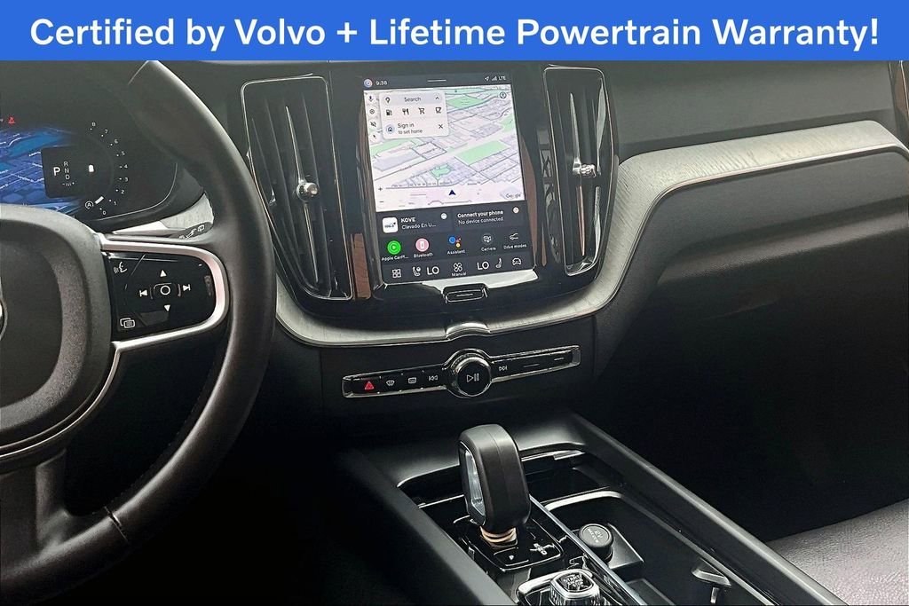 Used 2025 Volvo XC60 B5 Plus image 9