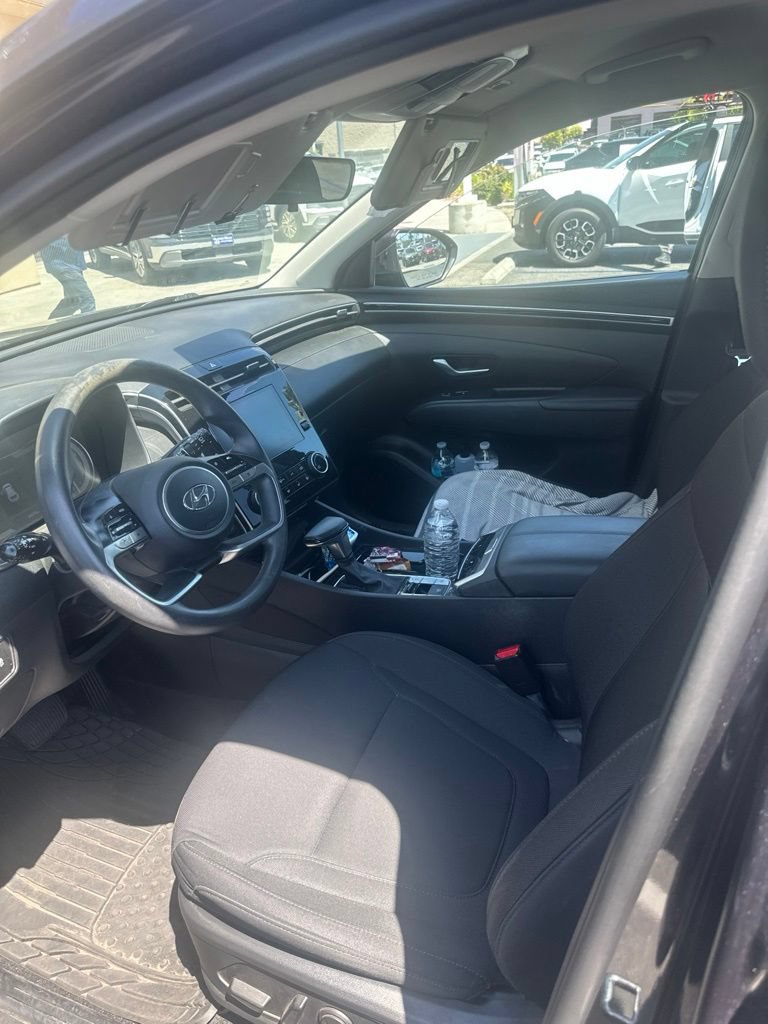 Used 2022 Hyundai Tucson SEL FWD image 2