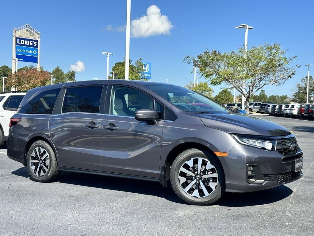 New 2026 Honda Odyssey EX-L image 2