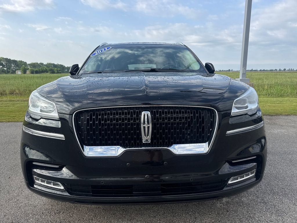 Used 2021 Lincoln Aviator Reserve w/ Equipment Group 210A AWD/4WD image 3