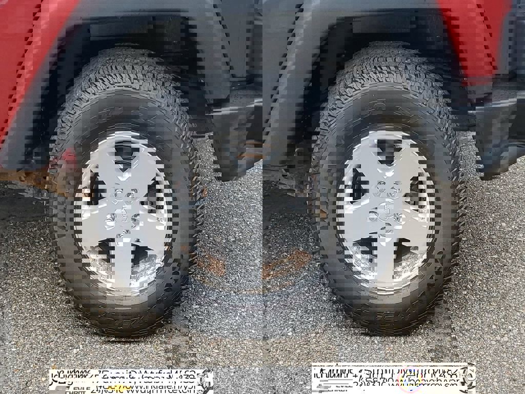 Used 2012 Jeep Wrangler Sport AWD/4WD image 30