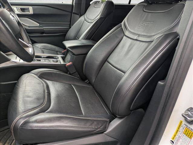 Used 2020 Ford Explorer ST w/ ST Street Pack AWD/4WD image 13