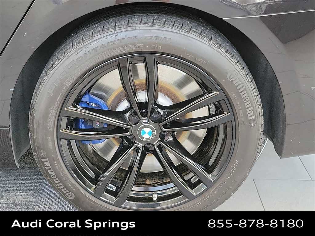 Used 2018 BMW M760i xDrive image 8