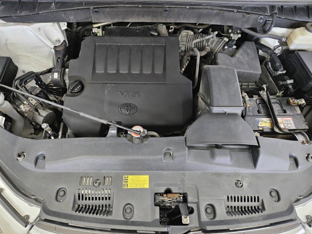 Used 2016 Toyota Highlander XLE image 7