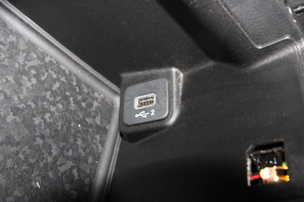 Used 2022 Jeep Wrangler Unlimited Rubicon AWD/4WD image 19