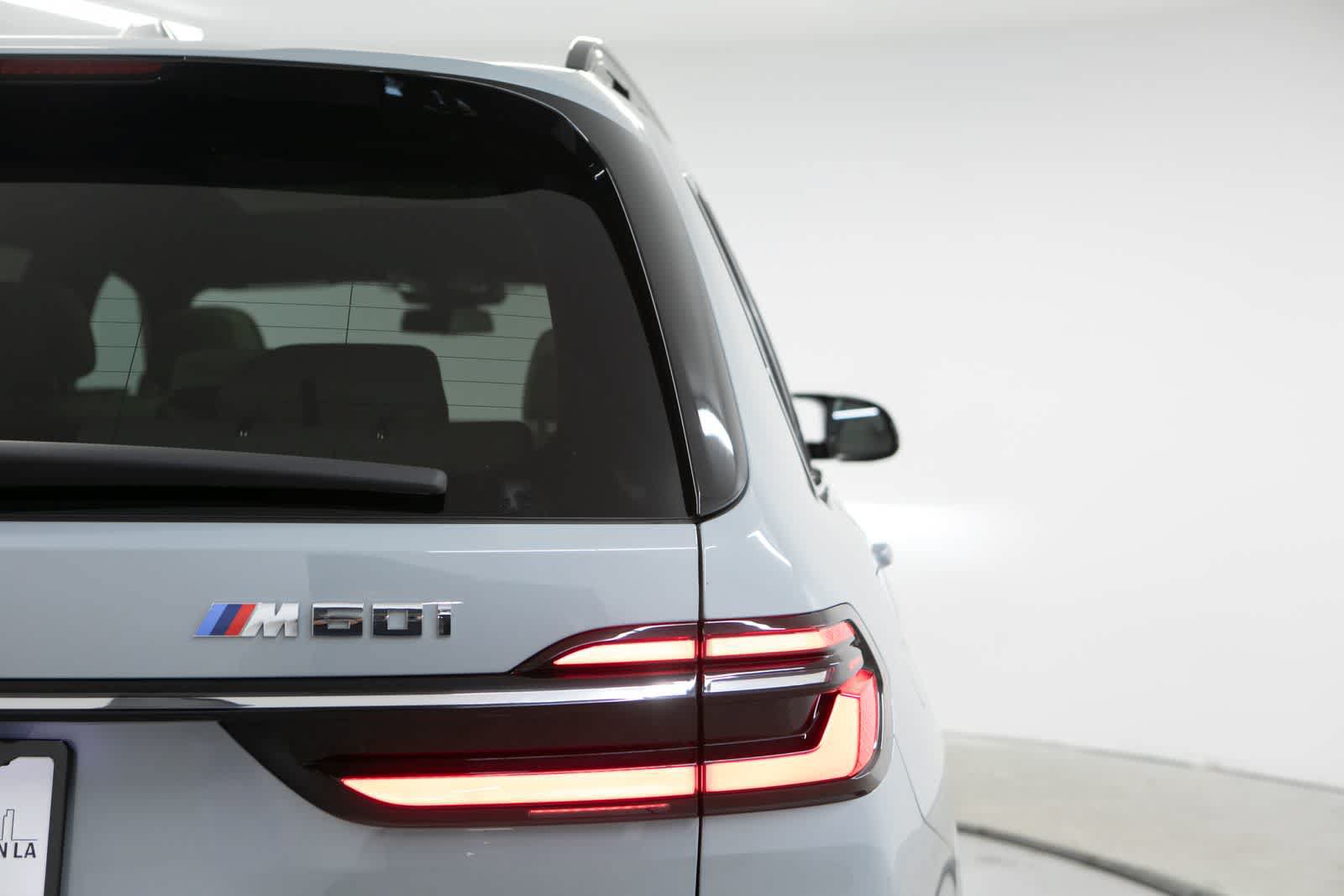Used 2024 BMW X7 M60i w/ Climate Comfort Package AWD/4WD image 37