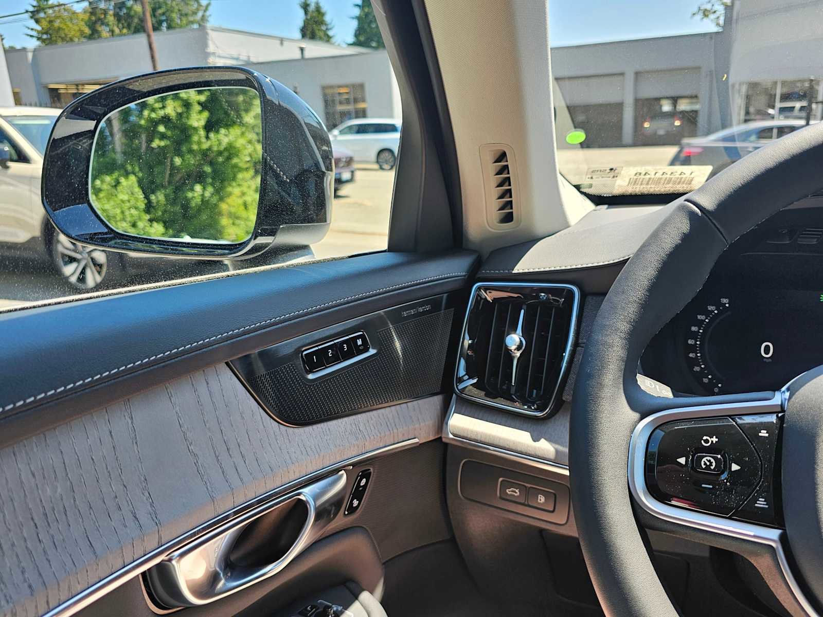 New 2026 Volvo XC90 T8 Ultra w/ Protection Package image 29