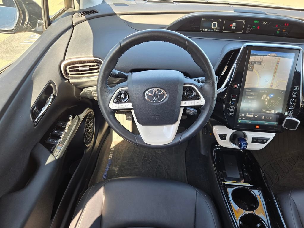 Used 2018 Toyota Prius Prime Advanced FWD image 13