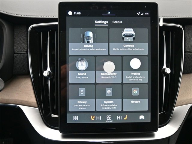 New 2026 Volvo XC90 B6 Plus w/ Protection Package Premier image 20