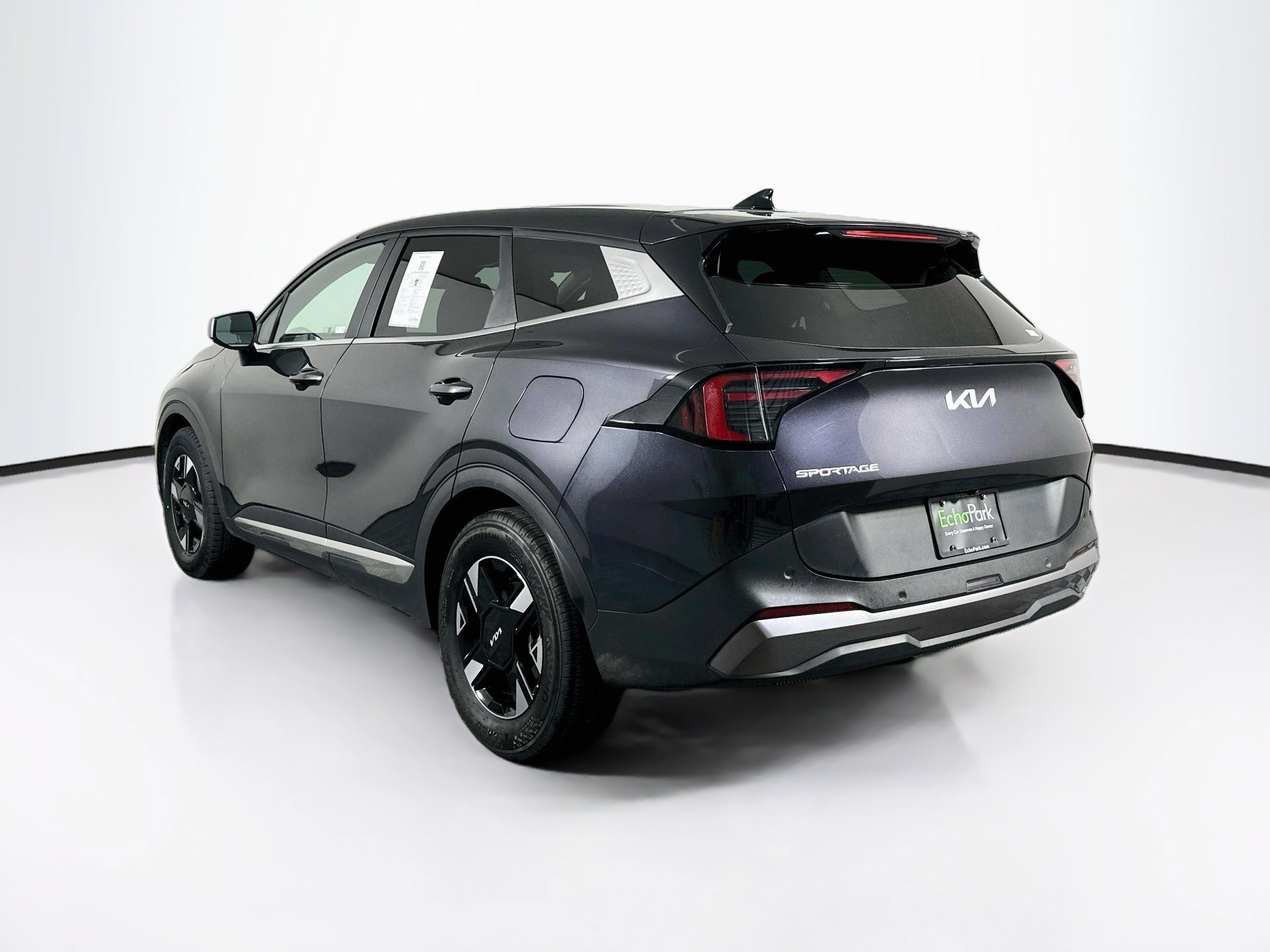 Used 2026 Kia Sportage LX FWD image 5
