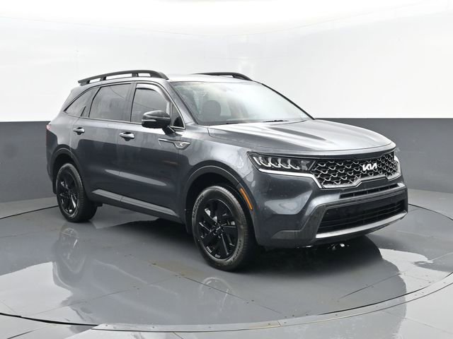 Used 2023 Kia Sorento S image 3