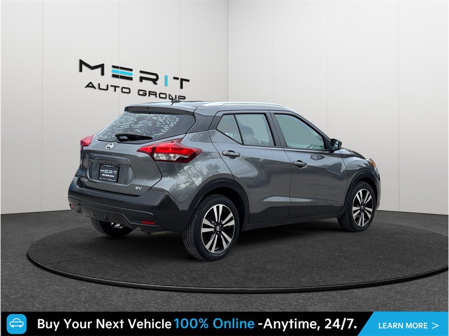 Used 2019 Nissan Kicks SV FWD image 9