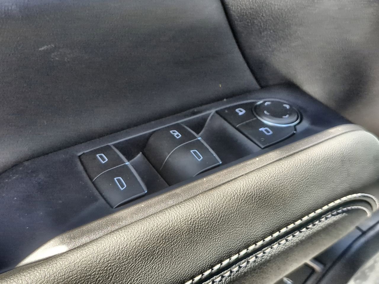 New 2026 GMC Terrain Denali AWD/4WD image 24