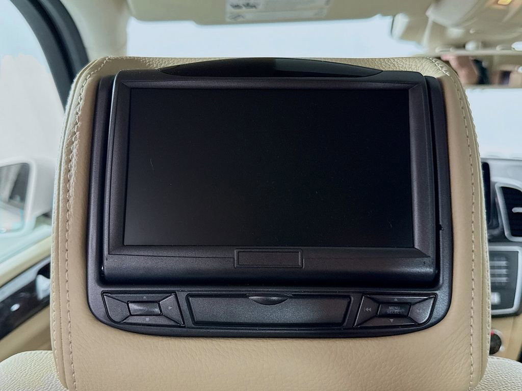 Used 2017 Mercedes-Benz GLS 450 GLS 450 image 25