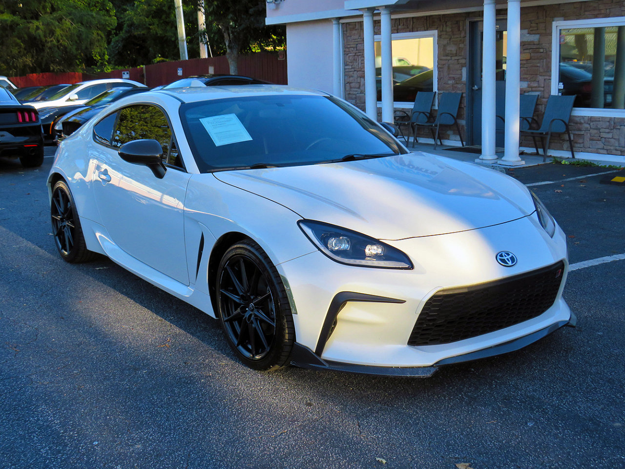 Used 2022 Toyota GR86 Premium w/ ALL Weather Mat Package (TMS) image 5