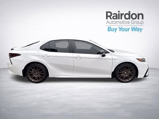 Used 2023 Toyota Camry SE FWD image 8