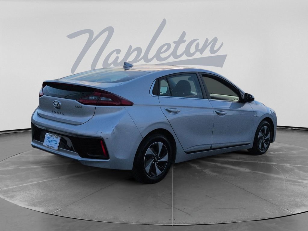 Used 2017 Hyundai Ioniq SEL FWD image 8