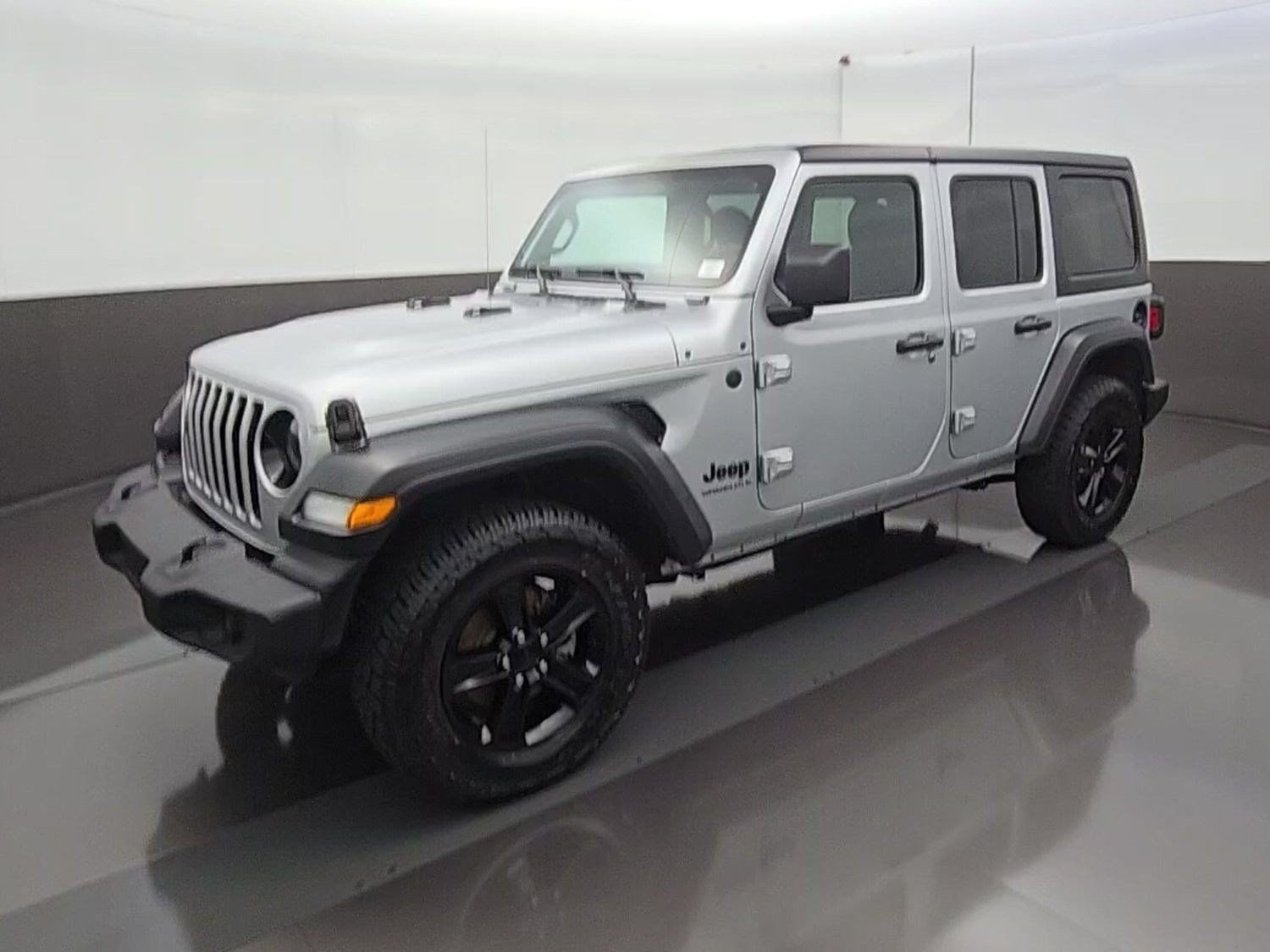 Used 2023 Jeep Wrangler Unlimited Sport AWD/4WD image 3