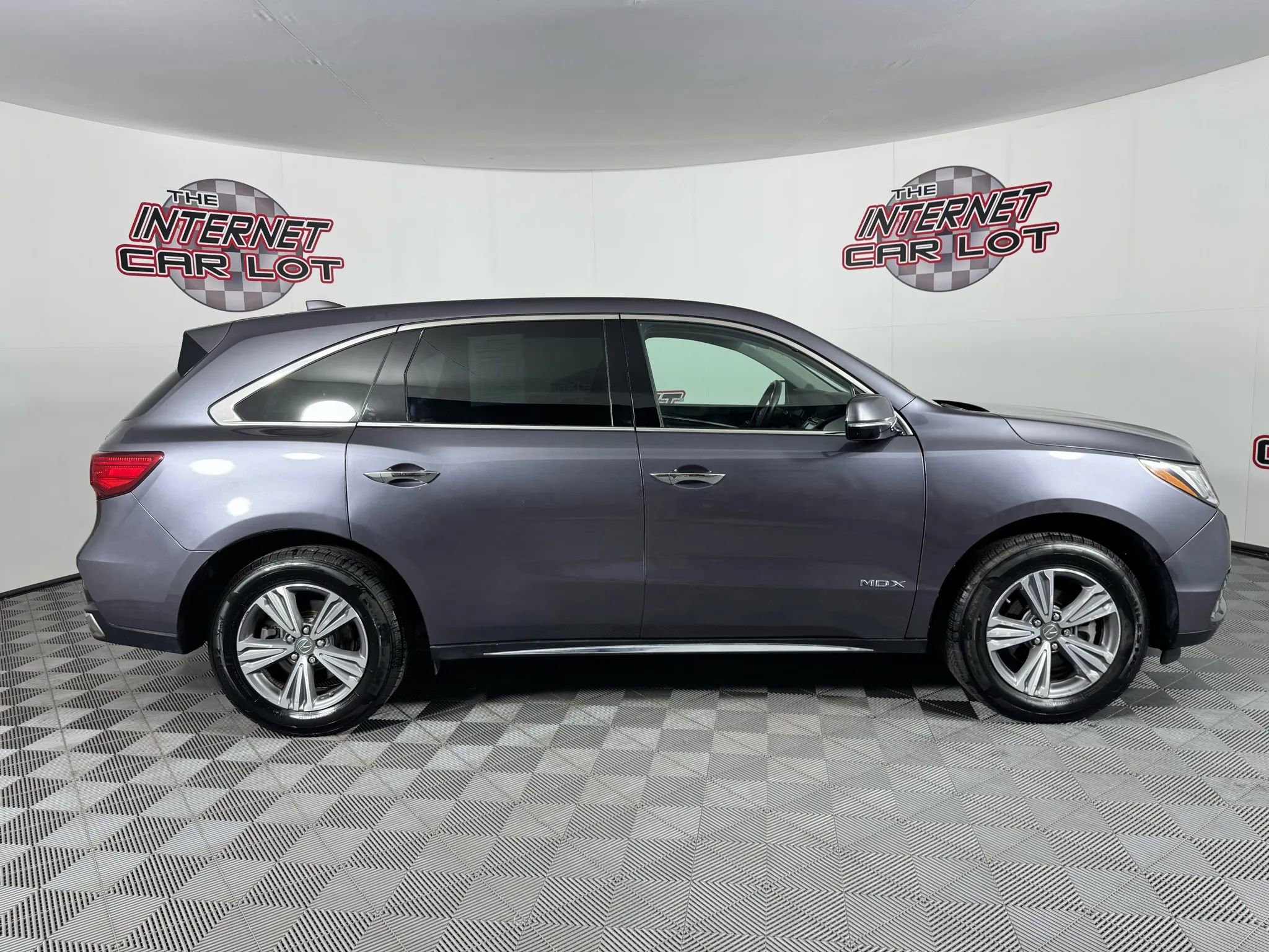 Used 2020 Acura MDX SH-AWD image 8