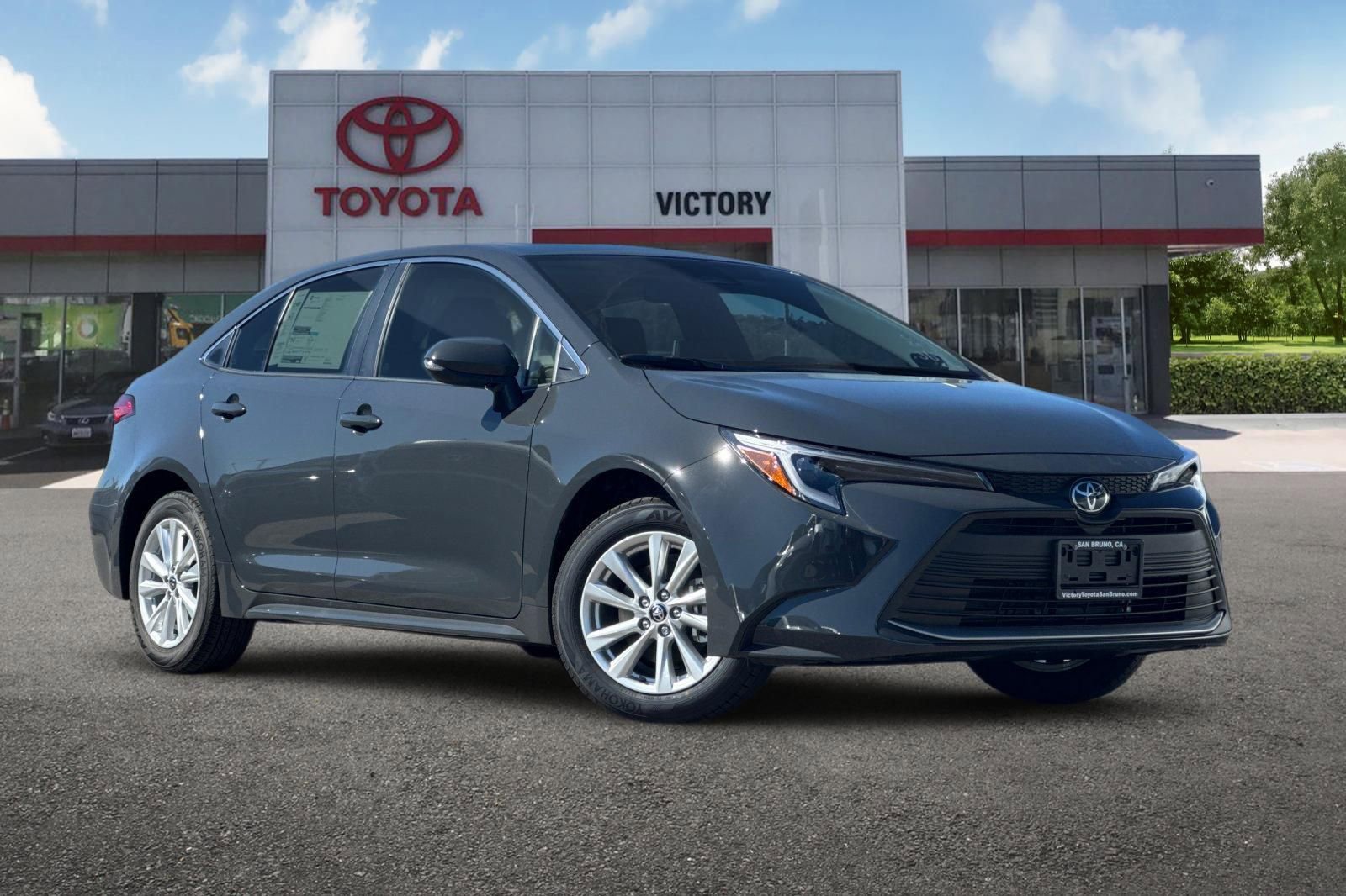New 2026 Toyota Corolla XLE FWD image 2