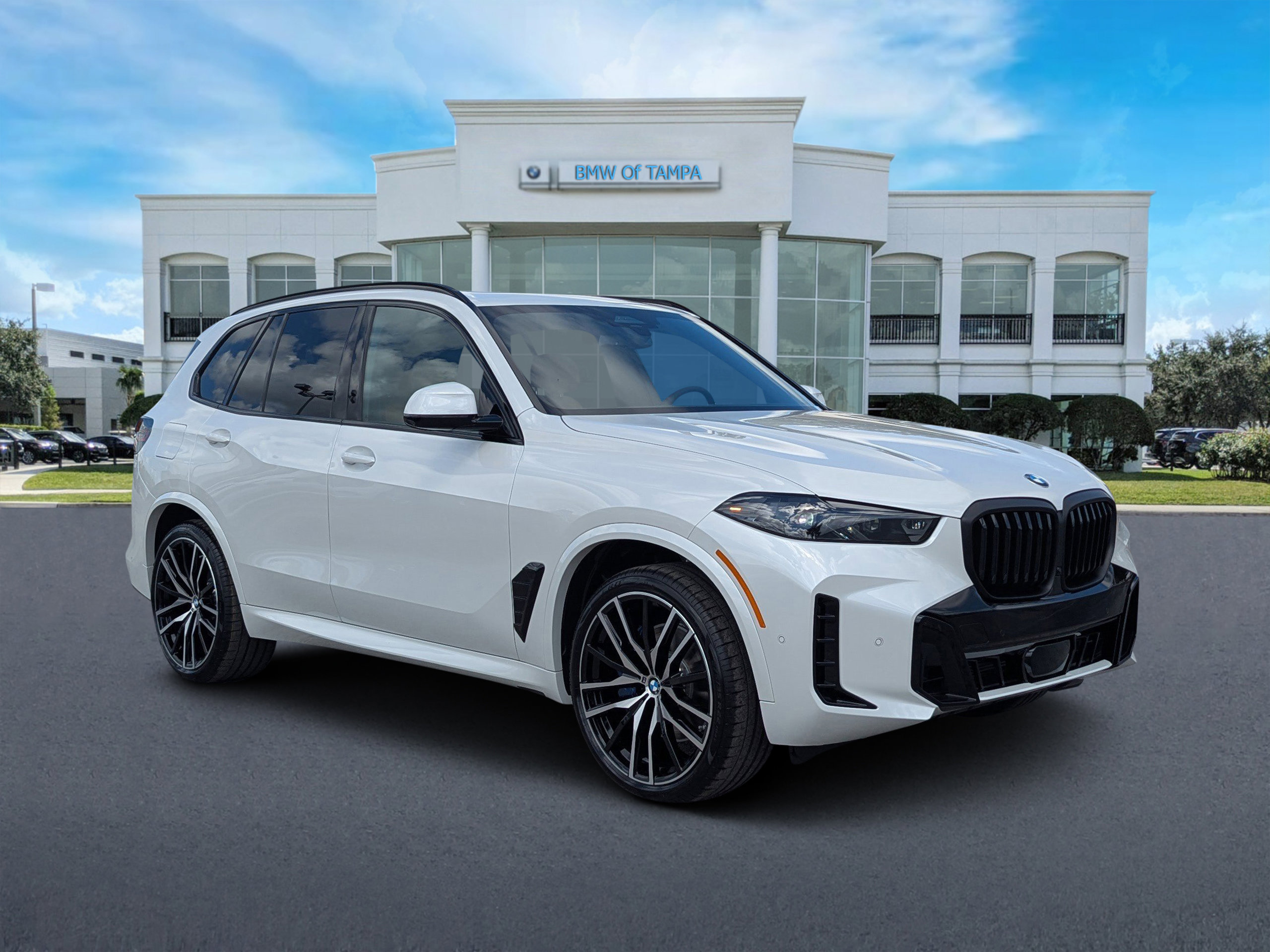 New 2026 BMW X5 xDrive40i w/ M Sport Package image 1