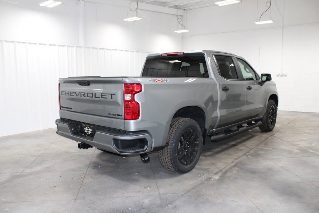 New 2026 Chevrolet Silverado 1500 Custom w/ Turbomax Blackout Package image 9