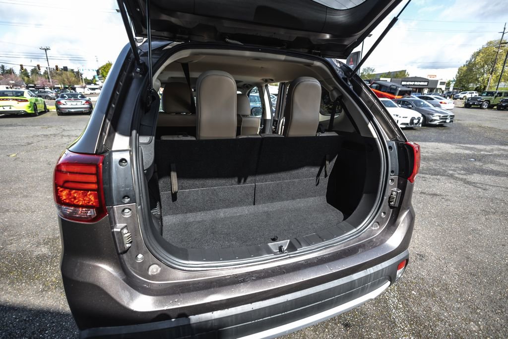 Used 2017 Mitsubishi Outlander GT AWD/4WD image 36